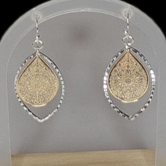 Hand-hammered Delicate Gold-Silver Filagree Open, Spinner Teardrop Earrings - Picture 2 of 15